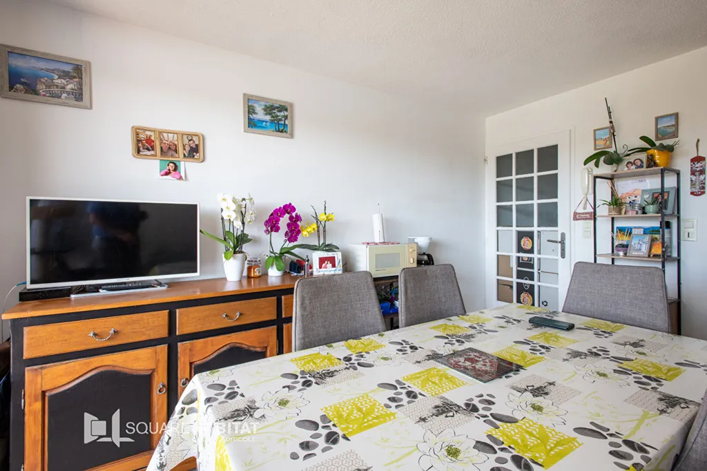 Söögituba - T2 Apartment with Lake View in Merlimont