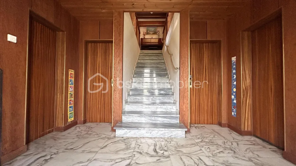 Entrée - Maison Familiale avec Studio à Échirolles