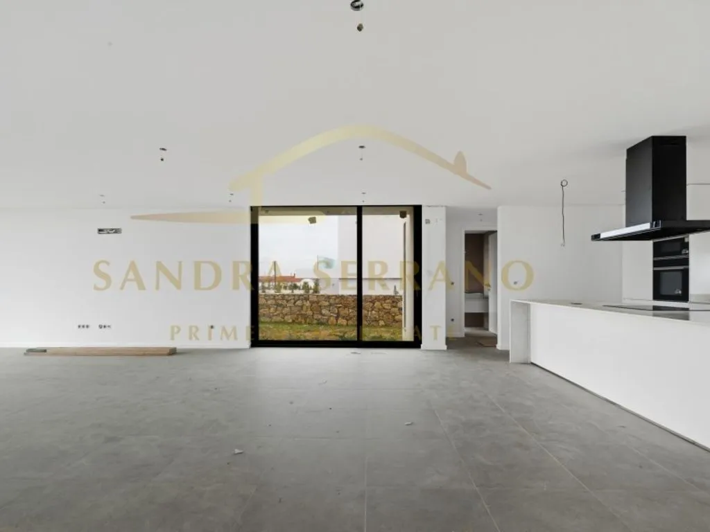 Cuisine - Contemporary Villa with Pool in Azenhas do Mar, Sintra