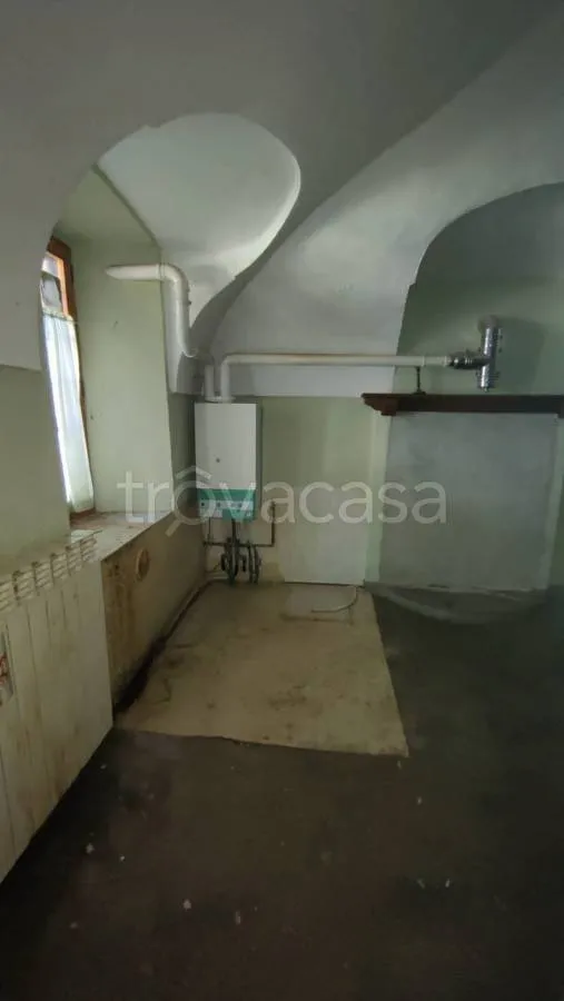 Köök - Rustic Cottage for Renovation in Caprie