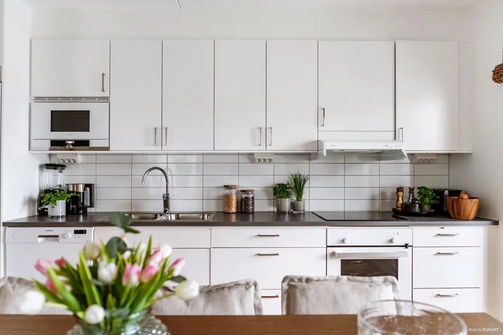 Cucina - Modern Flat with Balcony in Mariastaden