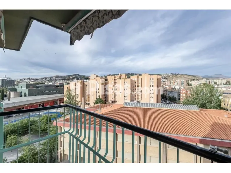 Rõdu - Modern Flat with Views in Zaidín, Granada
