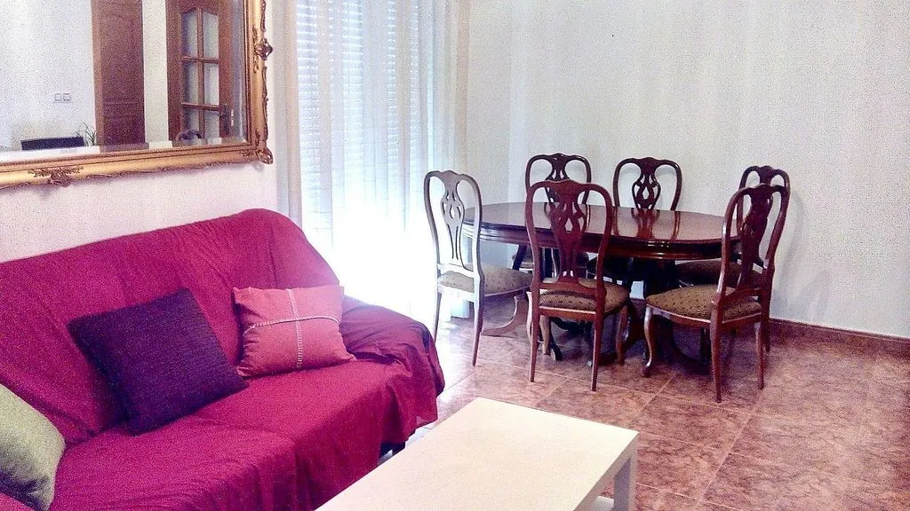 Salle à manger - Apartment with Private Patio in Alhama Centre