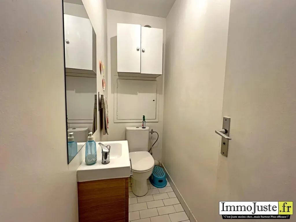 Salles de bain - Appartement T4 avec Ascenseur à Vanves
