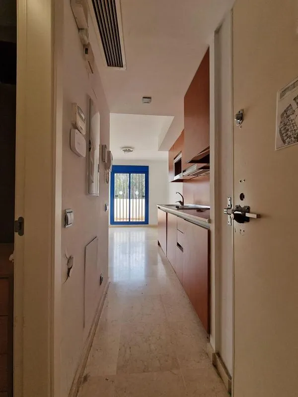 hallway_entrance