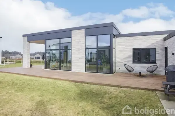 Välivaade - Villa with Garden in Arnbjerg, Viborg