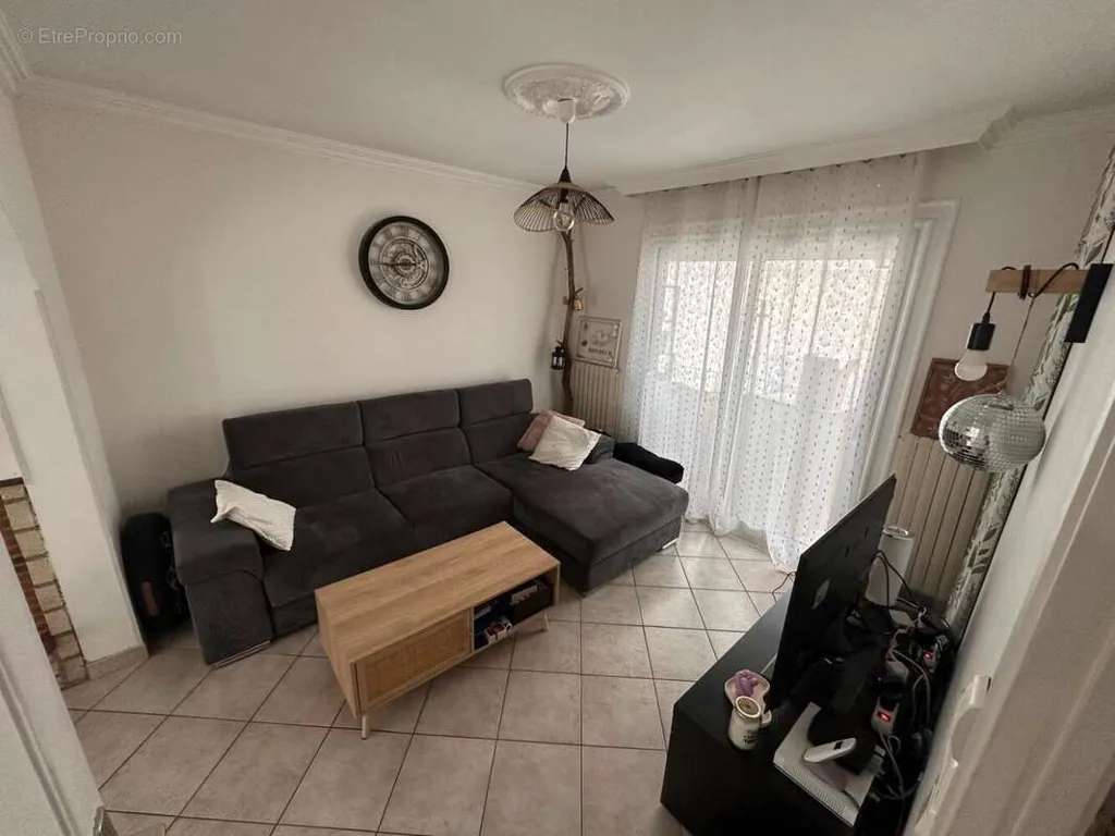 Séjour - Maison avec Jardin à Châteauroux