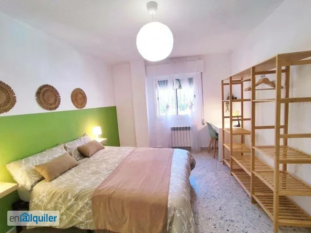 Bedrooms - Apartment with Terrace in Granada