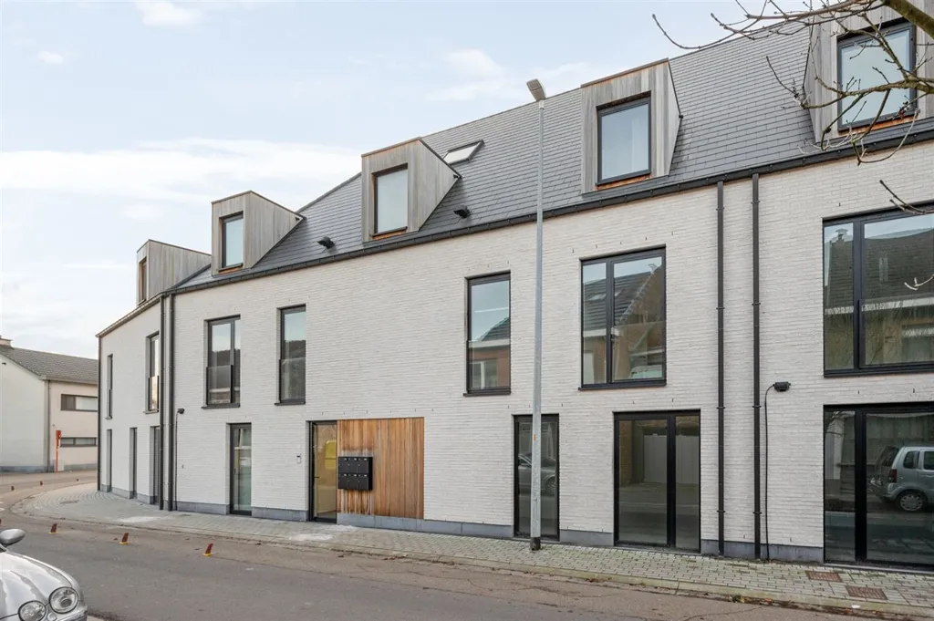 Välivaade - Modern Apartment with Terrace in Dendermonde