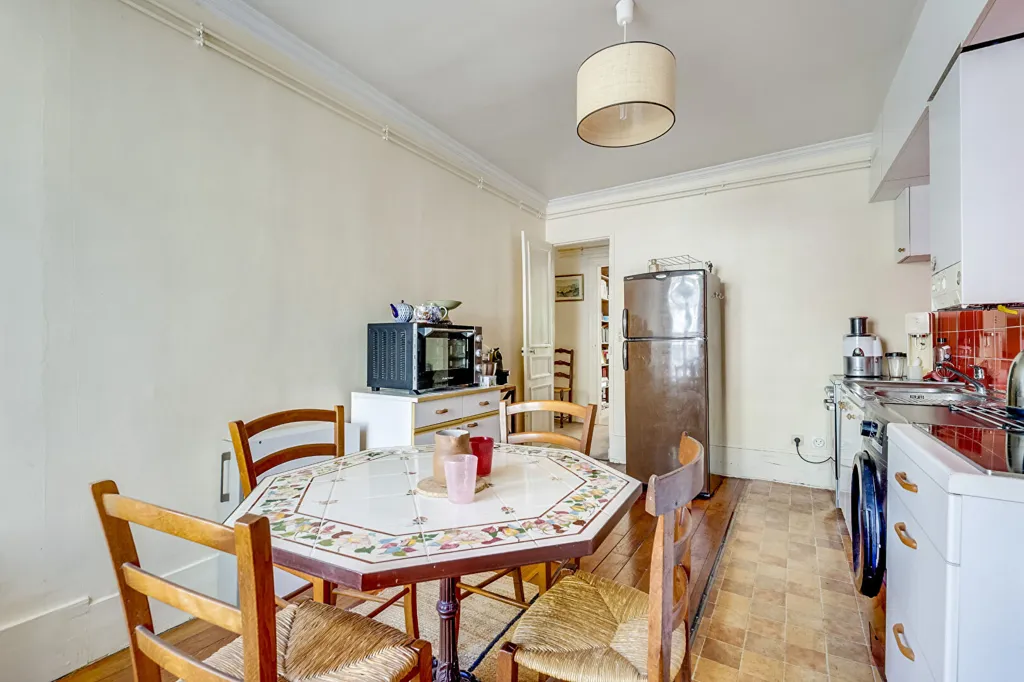 Cuisine - Appartement 3 Pièces avec Parc Privé à Paris 14ème