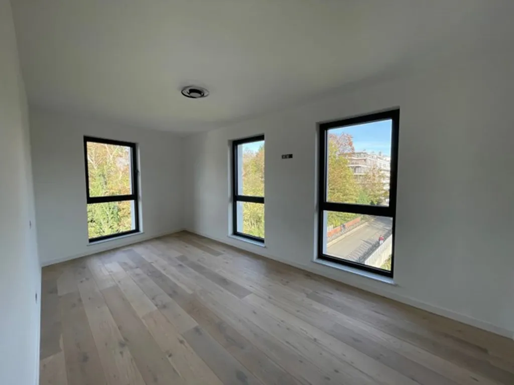 other_room