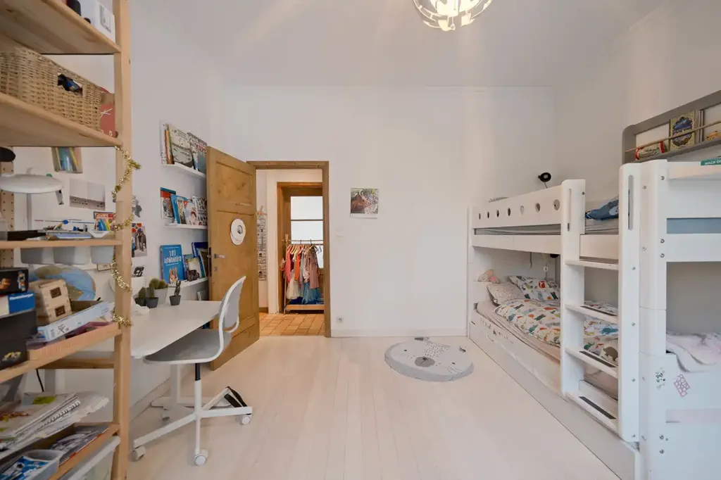 Bedrooms - Ground Floor Apartment with Garden in Schaerbeek