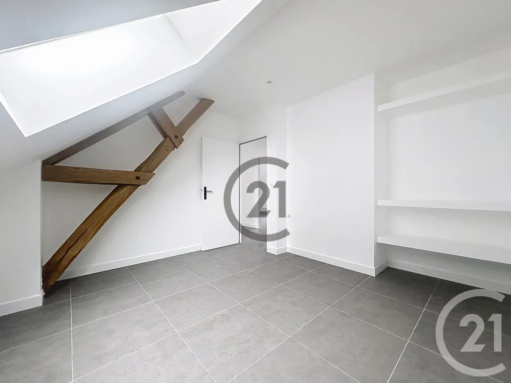 Pièces - Appartement 4 Pièces avec Jardin à Saint-Clément