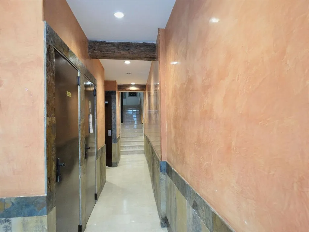 Entrée - Duplex with Balcony and Terrace in San Pablo