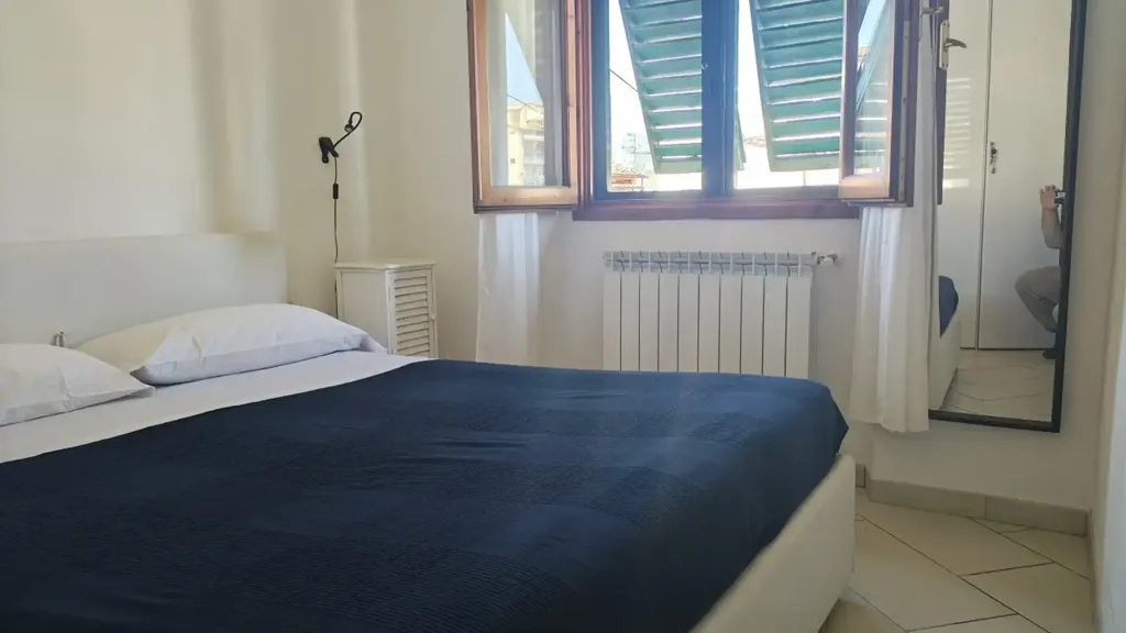 Magamistoad - Restored 2-Bedroom Flat with Balcony in Florence