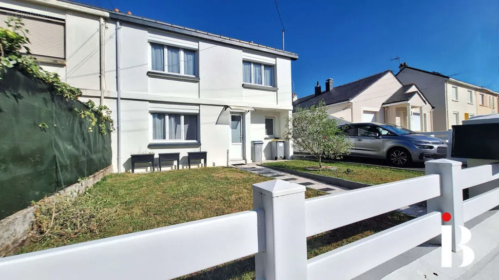 Välivaade - Charming House with Garden in Saint-Herblain