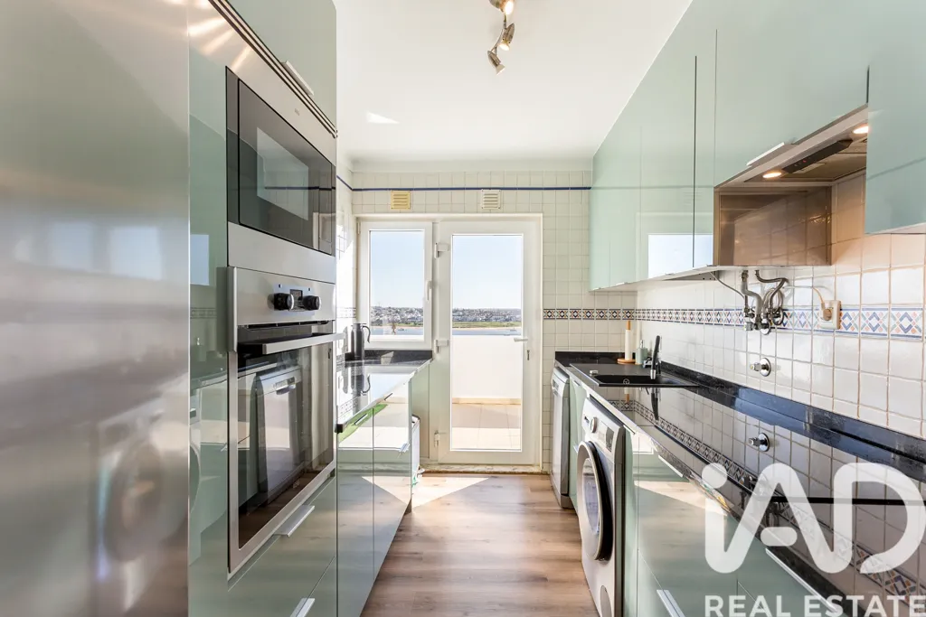 Köök - Penthouse with Panoramic Views in Portimão