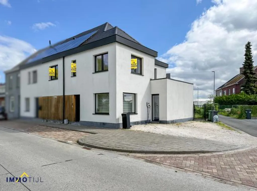 Välivaade - Fully Renovated House with Garden in Aalst Hofstade