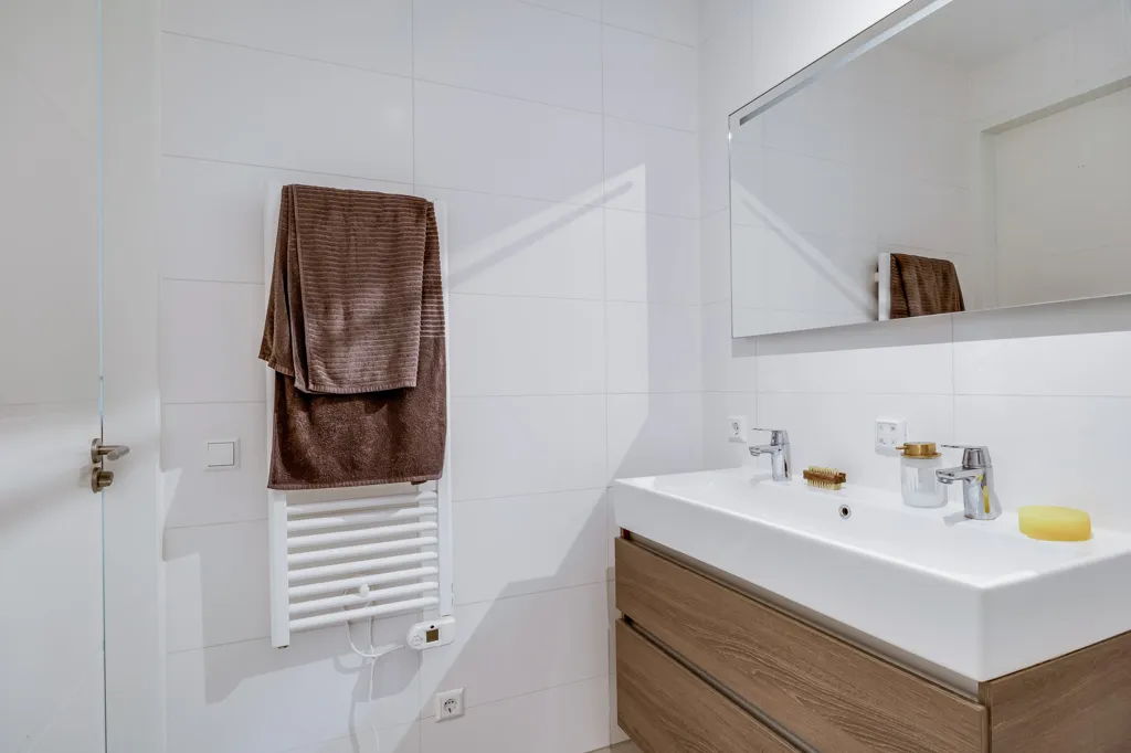 Vannitoad - Modern Flat with Patio in Leeuwesteyn