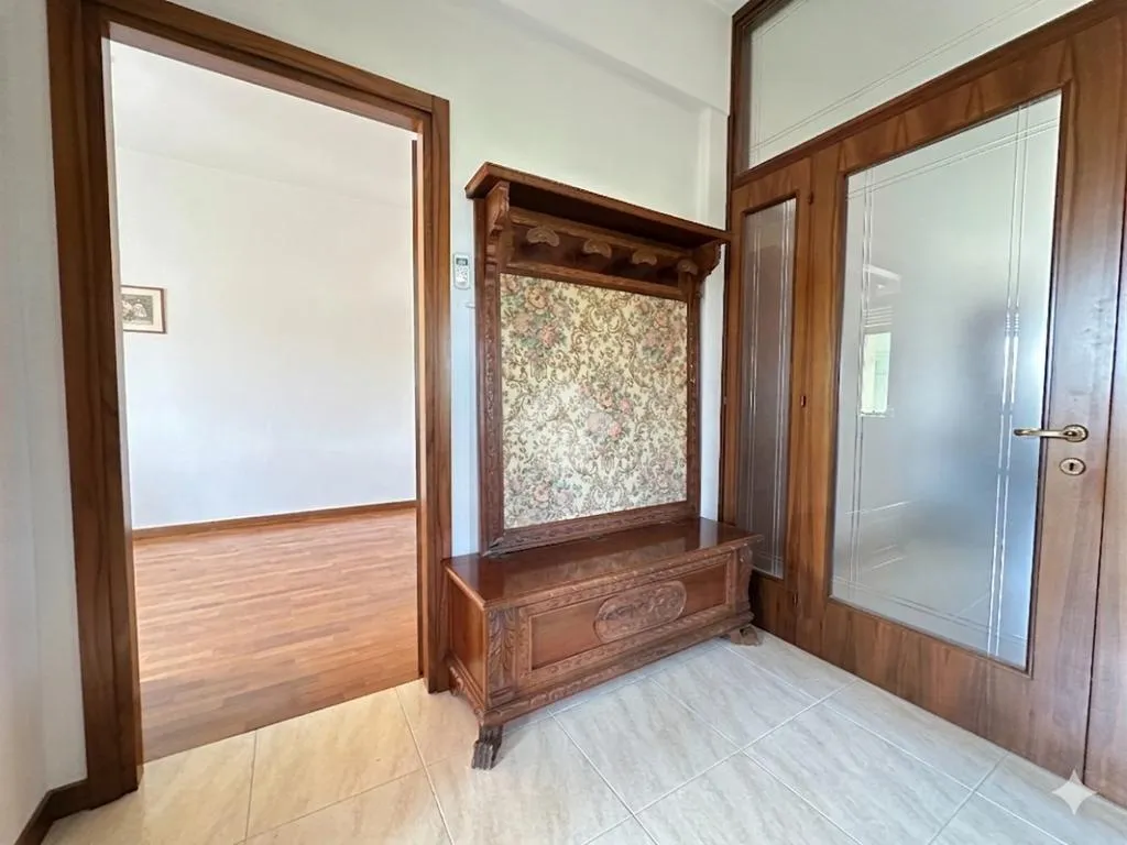 Esik - Panoramic Triplex in Verona Centre