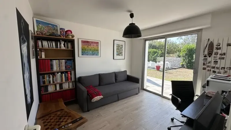 Living Room - Architectural House with Pool in Cap de Bos, Pessac