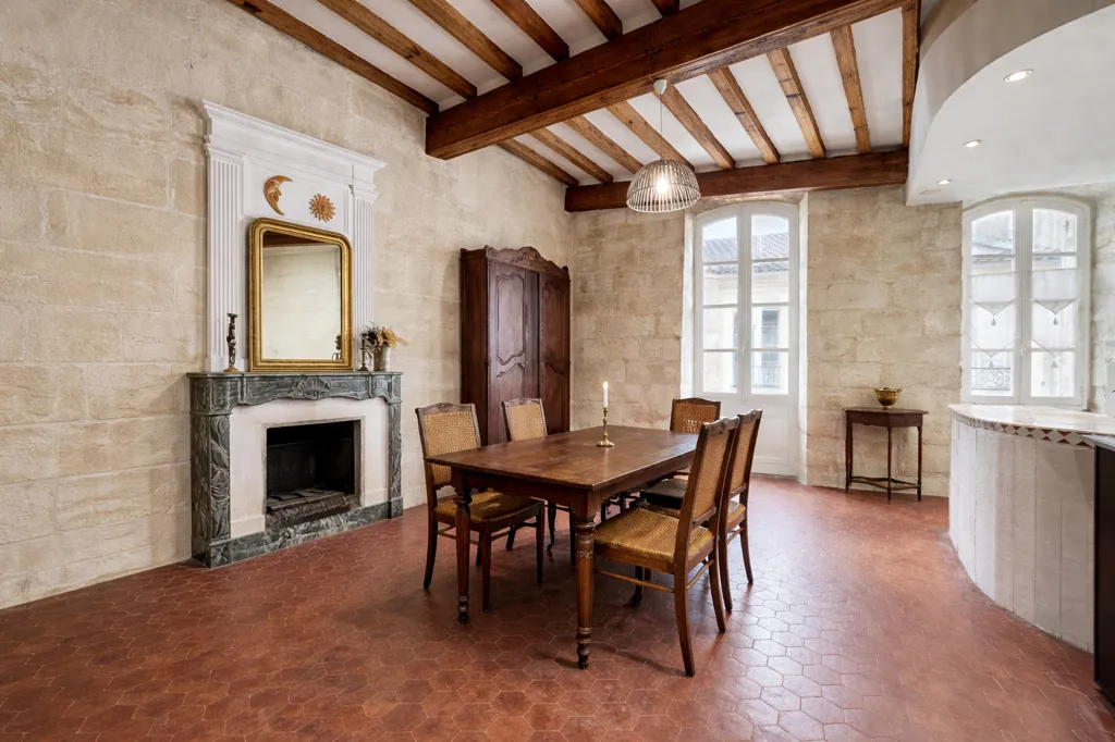 Salle à manger - Appartement de Charme Provençal à Avignon Intra-Muros