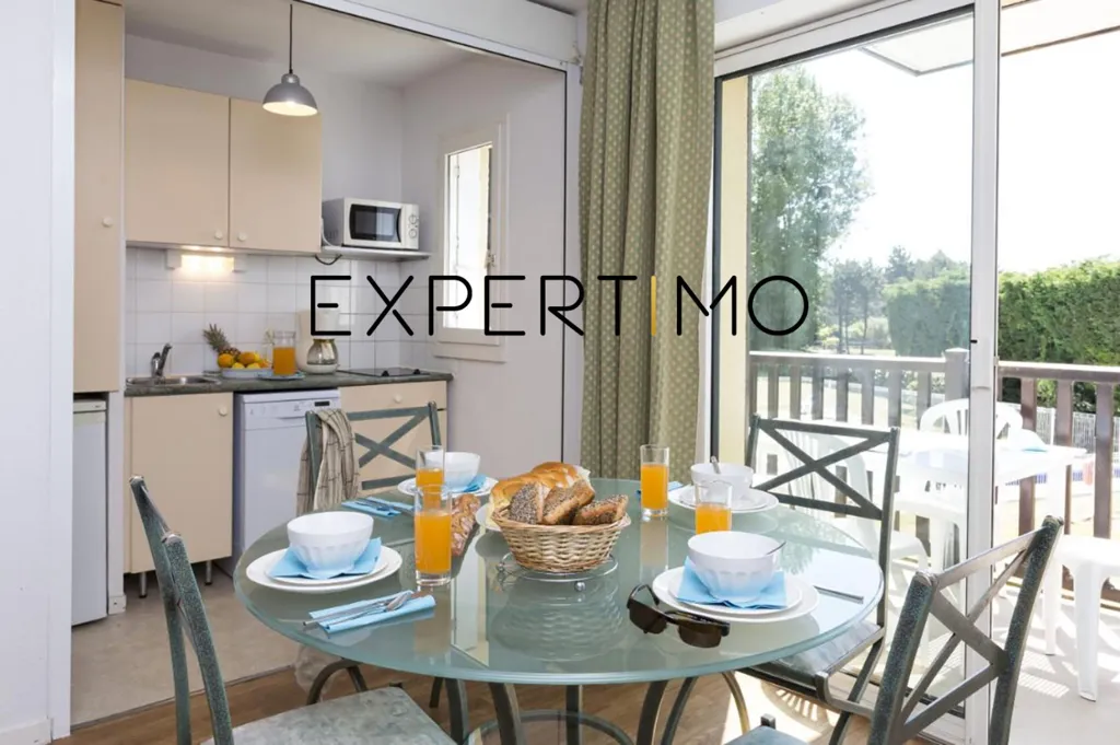 Küche - Renovated T2 with Balcony in Cabourg