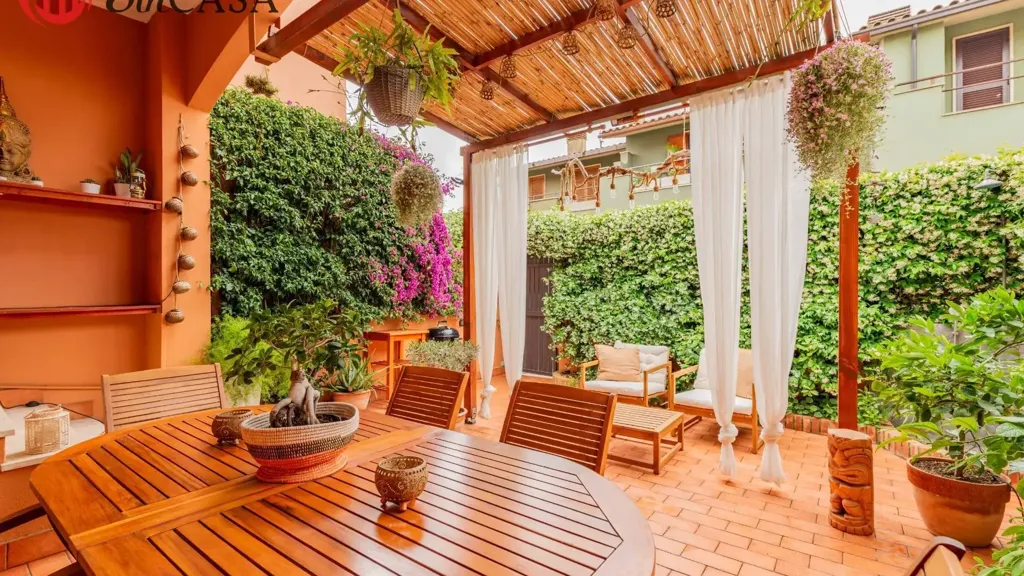 Terrass - Rear-Accessioned Villa with Pool in Cerveteri