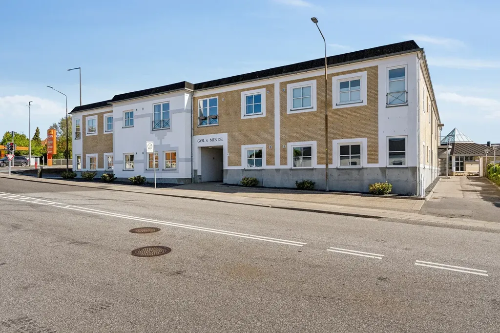 Välivaade - Modernised 2-Bed Flat with Elevator in Skalborg