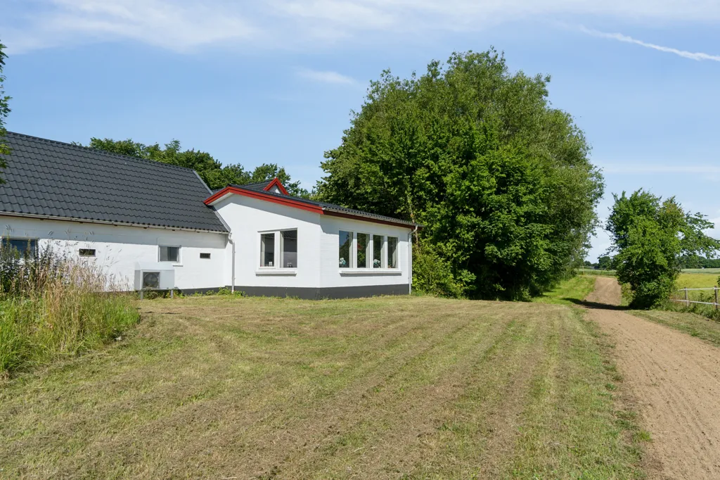 Extérieur - Renovated Farmhouse with Equestrian Facilities in Vejle