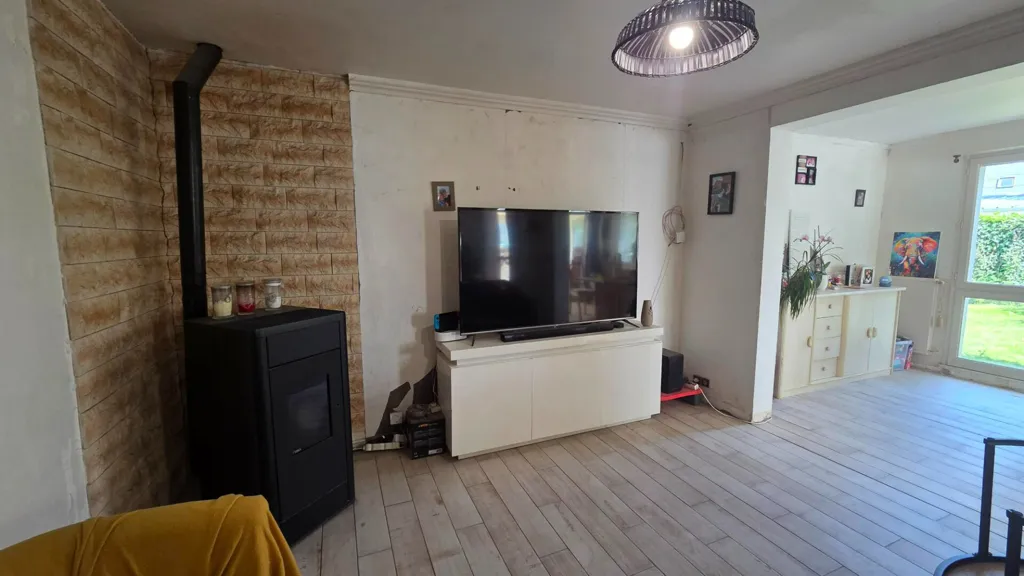 Living Room - 5-Piece House with Garden near Bégard Centre