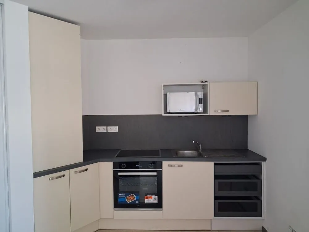 Cuisine - Appartement 2 Pièces avec Grand Séjour à Rhinau