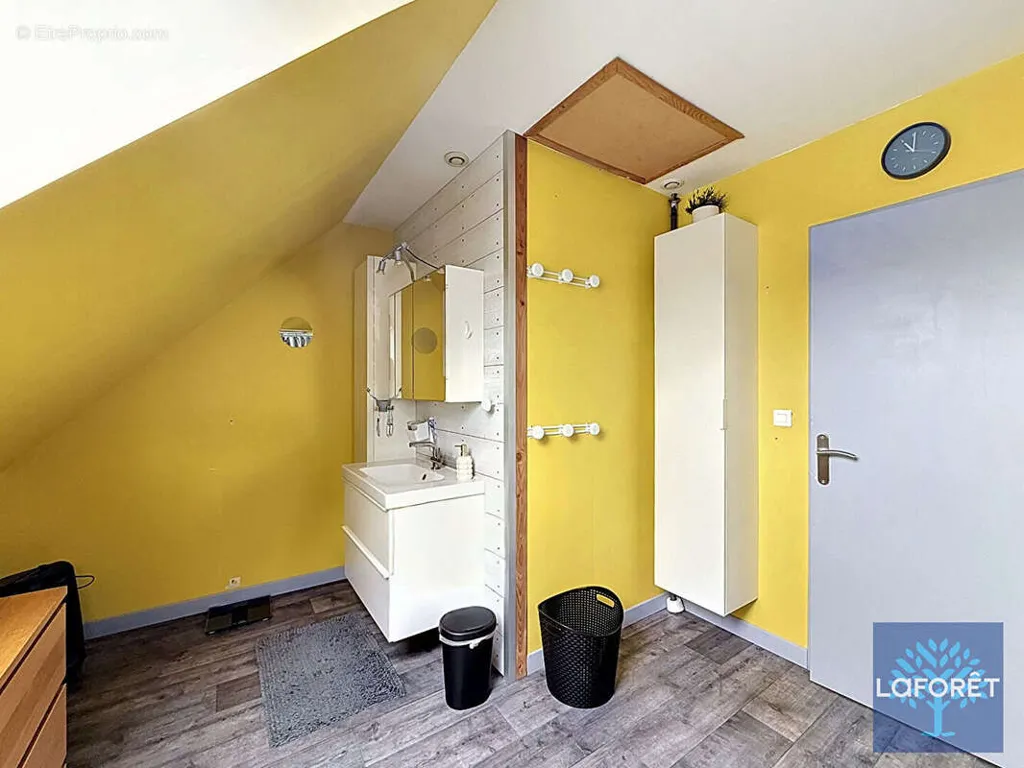 Maison 6 pièces à Saint-Saulve
