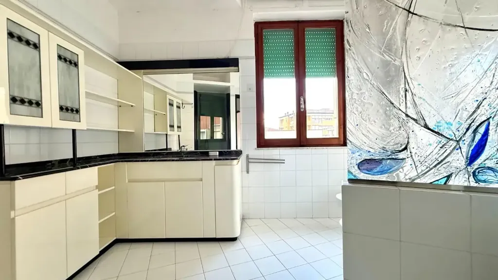 Cuisine - Appartement 6 pièces à IT