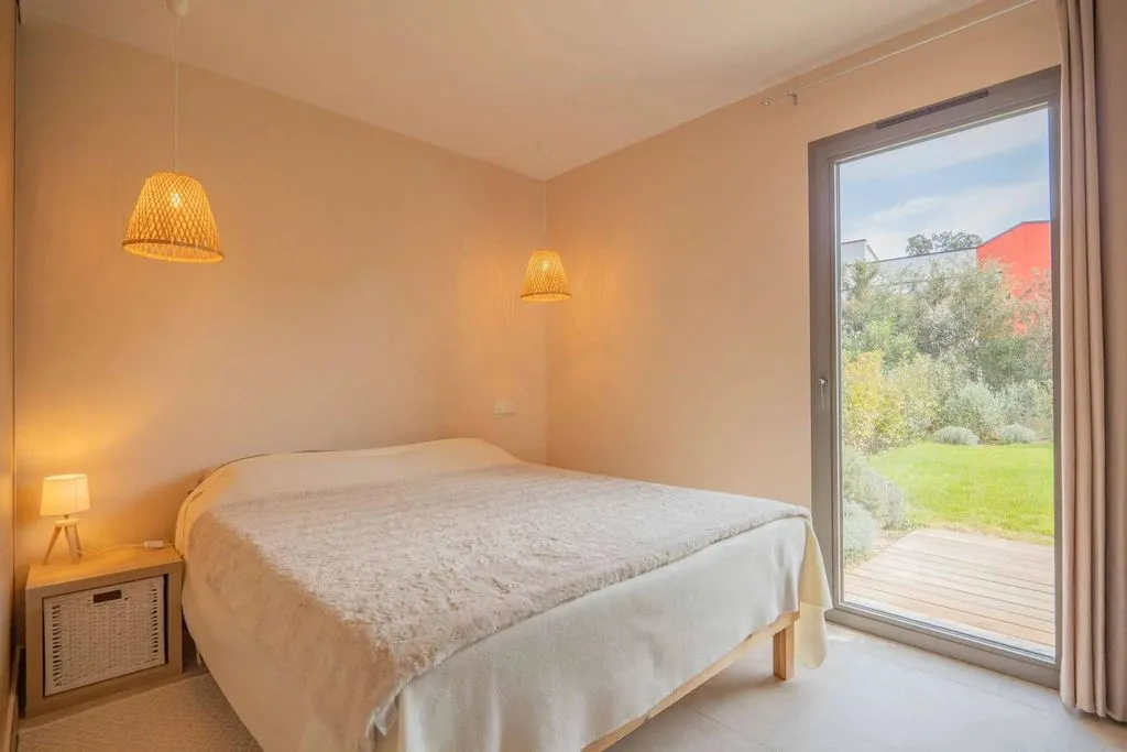Magamistoad - Luxury Apartment with Garden in Grimaud
