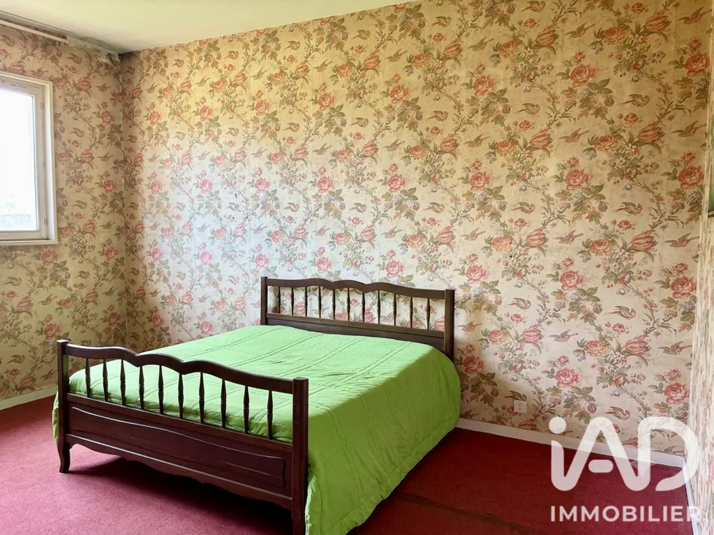 Magamistoad - Detached House with Large Garden in Litz