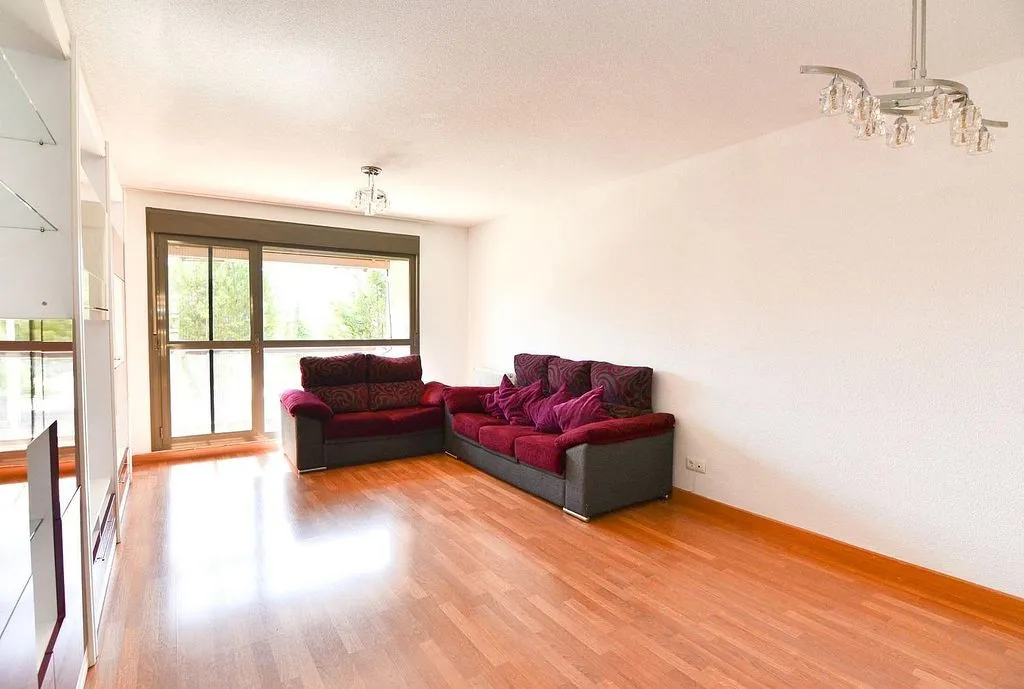 Elutuba - Apartment with Pool in La Dehesa, Navalcarnero