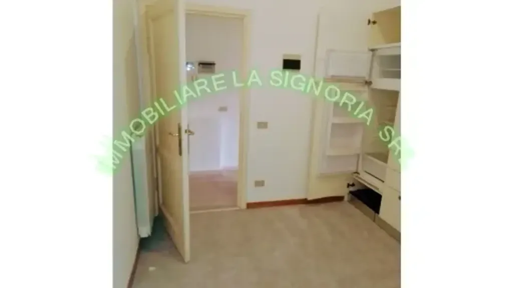 Cucina - Appartamento con balcone nel centro di Firenze