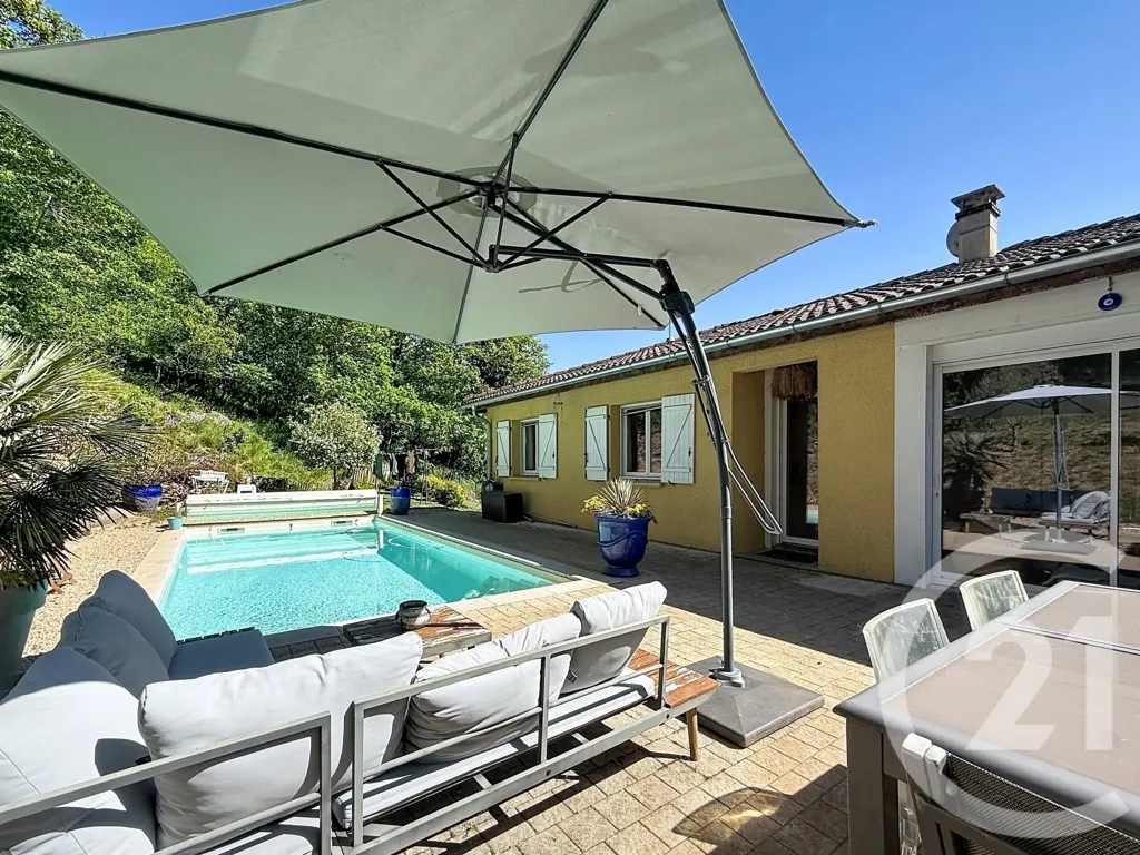 Bassein - Family House with Pool in Annoisin-Chatelans