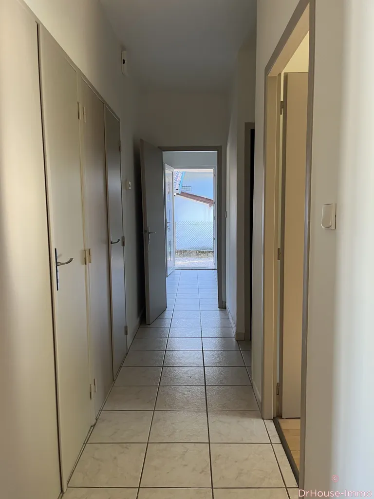 Ingresso - Villa with Mountain View in Foix