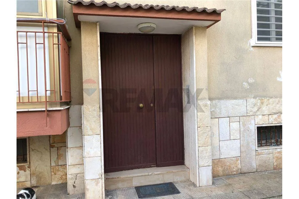 Esterno - Warehouse with Parking in Bari