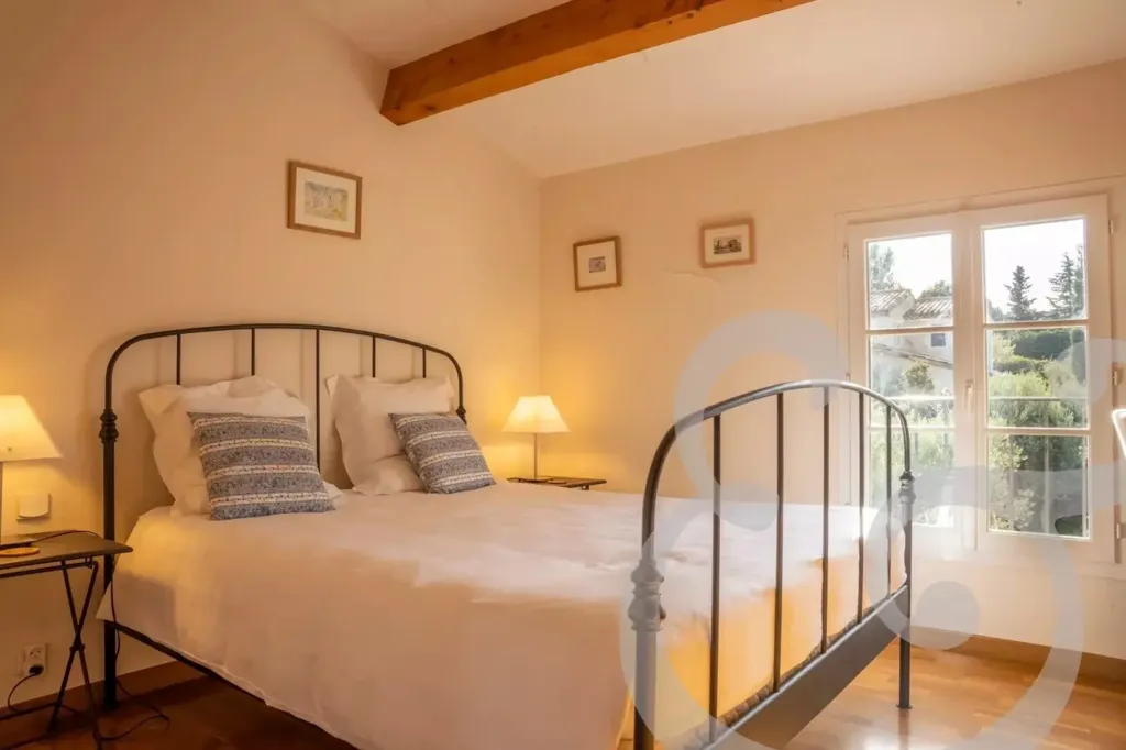 Chambres - Maison de Charme avec Piscine à Eygalières