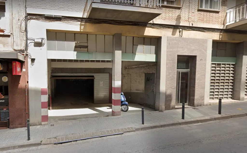 Välivaade - Garage Lot with 44 Spaces in Manresa