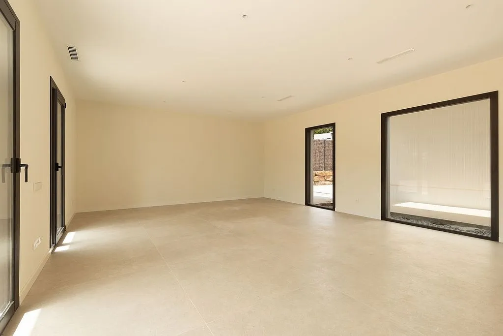 other_room