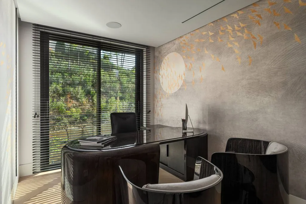 Kabinet - Luxury Villa with Heated Pool in Marbella
