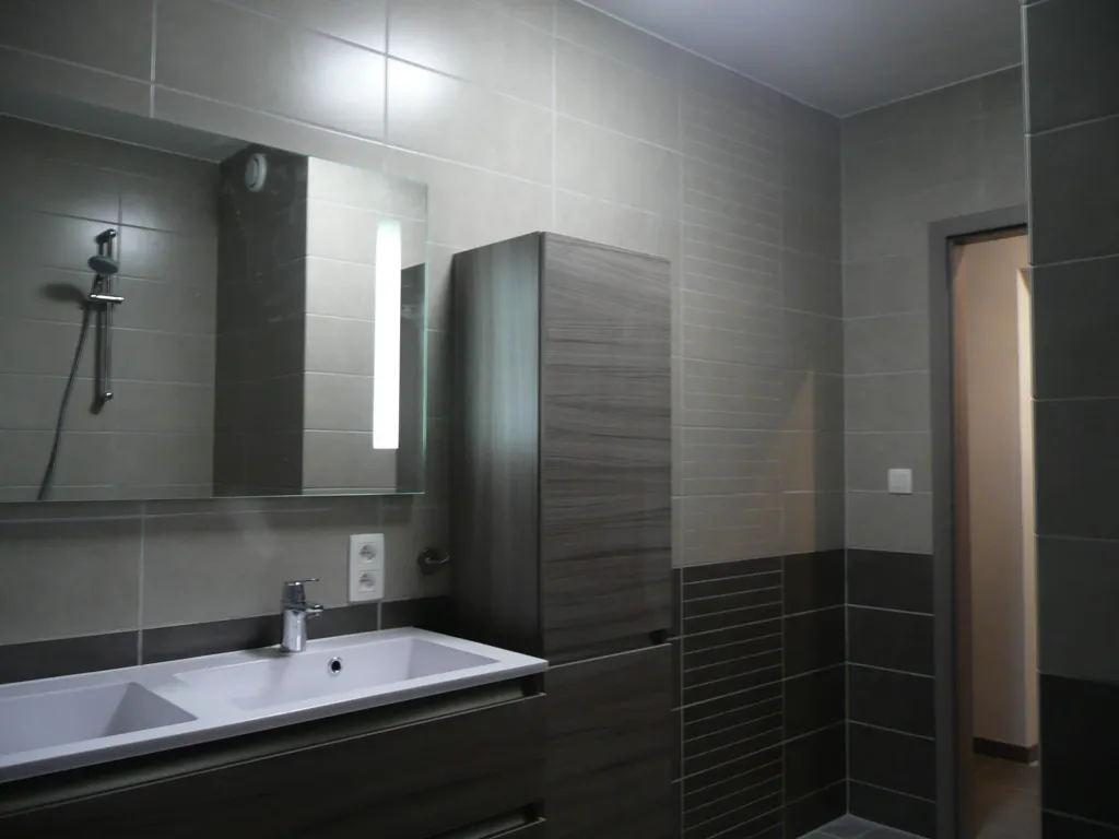 Vannitoad - Duplex Apartment with Terrace in Arlon