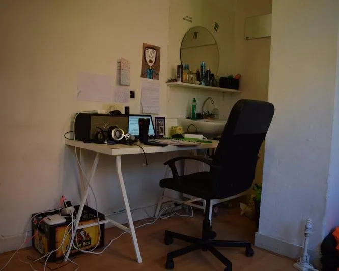 Kabinet - Room with Balcony near Central Station