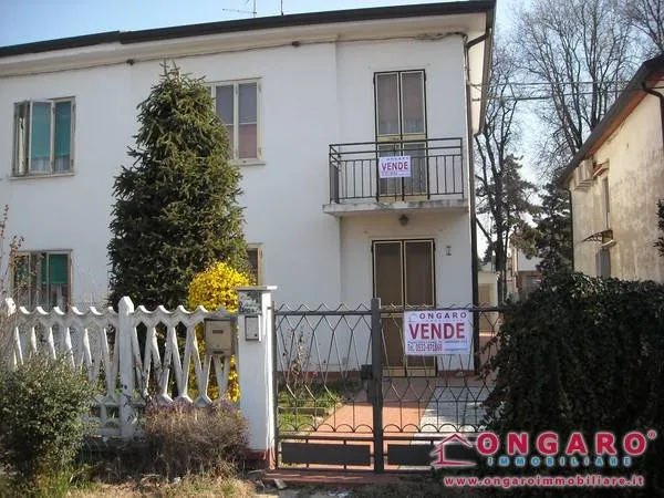 Extérieur - Semi-detached House with Garden in Copparo Centre