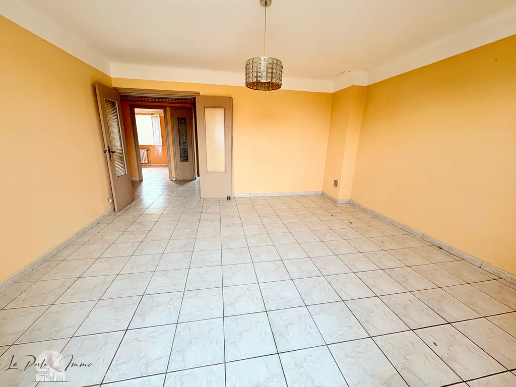 Toad - T3 with Balcony and Garage in Historic Perpignan