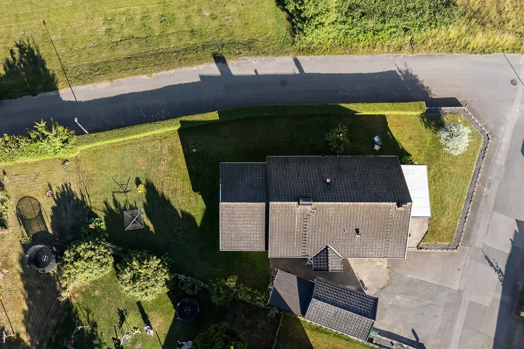 Aerial - Villa with Garden in Knislinge